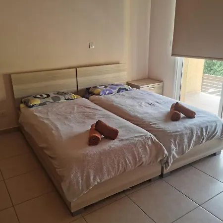 Mandoriap Apartment